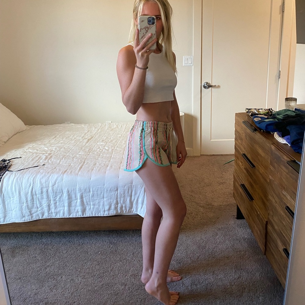Colorful Beach Shorts - Picture 8 of 8